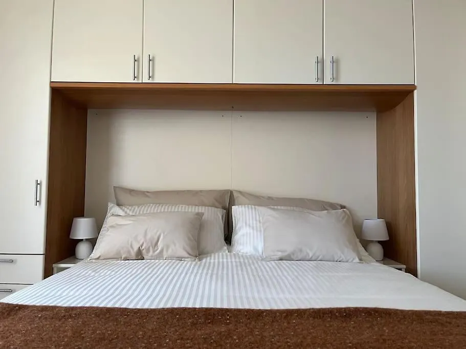 To Florence Apartment Prato  Italia