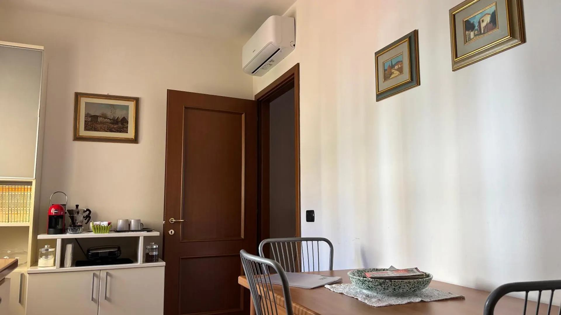 To Florence Apartment Prato  Italia